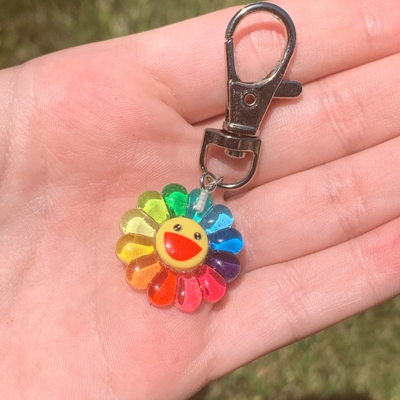 COPY - - Takashi Murakami Flower Key Chain - Picture 2 of 2